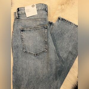 H&M Light Wash Jeans, size 10